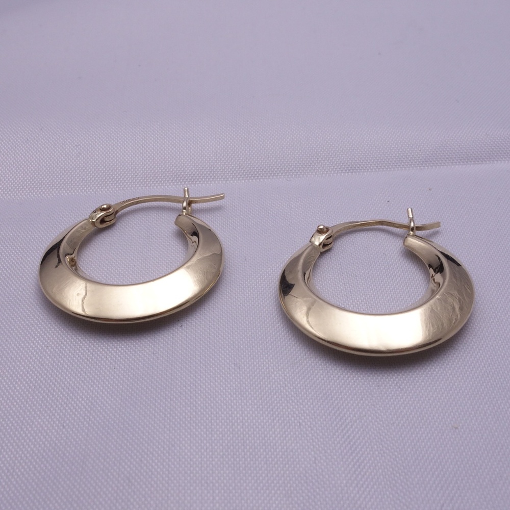 Classic 14K Gold Earrings by George Carter Jessop
